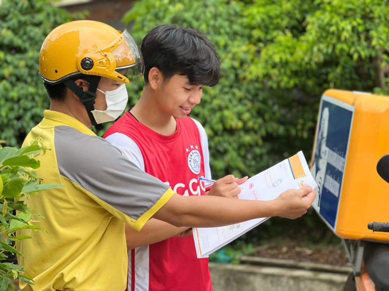 Dịch vụ chuyển phát của Bưu điện Việt Nam đã được công nhận là sản phẩm đạt Thương hiệu Quốc gia Việt Nam năm 2022